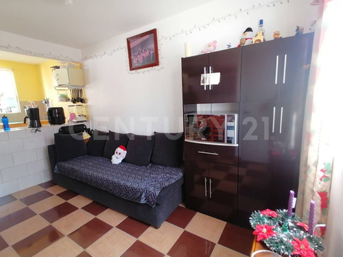 Casa En Venta Hacienda San Camilo, Pedro Escobedo, Querétaro.