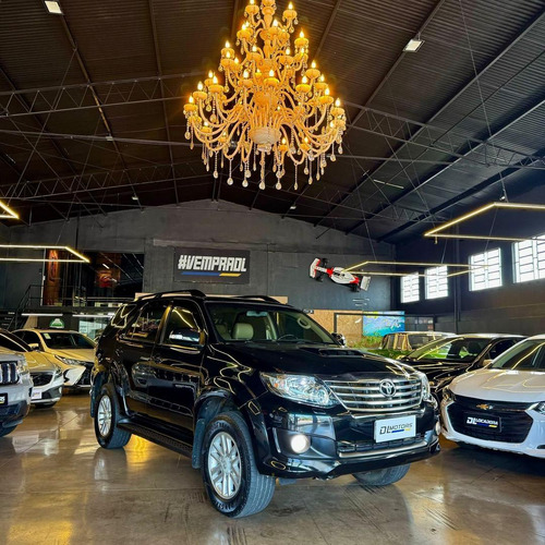 Toyota Hilux sw4 Srv4x4