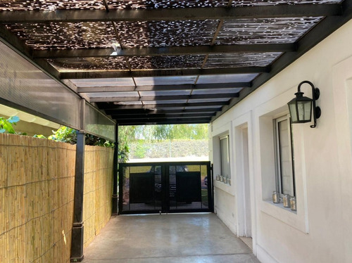 Casa A La Venta En Club De Campo Guaymallen