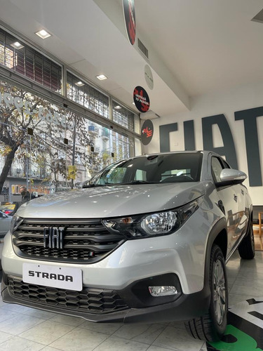 Fiat Strada 1.4 8v Freedom Cd