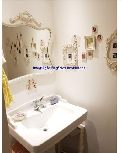 Imagem 10 de 18 de Apartamento 136m², 03 Dormitórios (sendo 02 Suítes, 01 Máster), 04 Banheiros E 01 Vaga Na Garagem. Condomínio Com Portaria, Segurança 24hrs, Piscina - 21112502 - 70331629