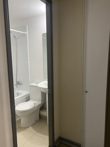 Departamento En Arriendo De 3 Dorm. En La Cisterna