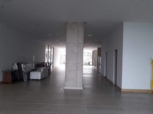 Locales En Arriendo Palogrande 279-20044