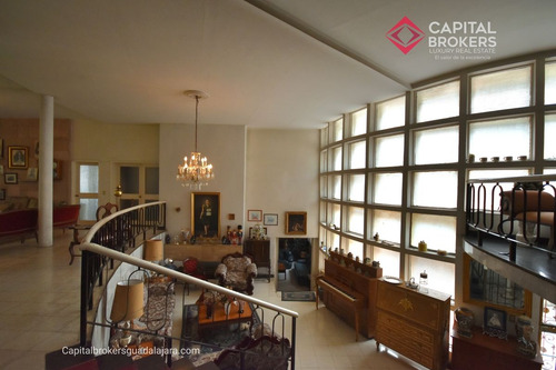 Casa De Lujo En Venta En Colonia Ideal Para Desarrollar Torre De Departamentos
