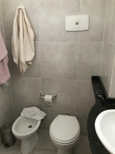 Imagen 6 de 12 de Departamento 2 Dormitorios . Zona Centro!