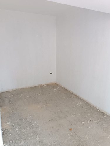 Rivero Bienes Raices Promociona Y Vende Apartamento En Obra Gris En La Urb. El Bosque