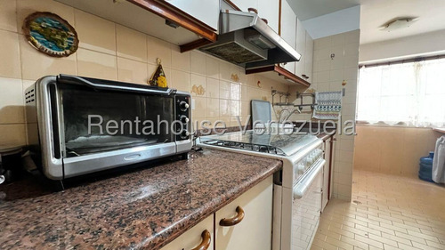 Venta De Apartamento En Montalbán Iii, Rc 25:18751