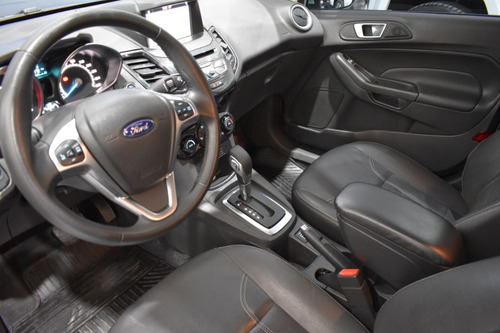 Ford Fiesta Kinetic Design 1.6 Titanium Powershift 120cv
