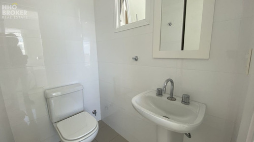 Imagen 13 de 30 de Apartamento En Venta Y Alquiler 2 Dormitorios Y Servicio Aquarela Tower & Club - Punta Del Este Mansa