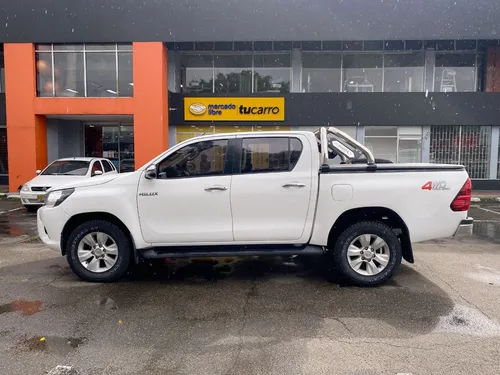 Toyota Hilux 2.4 4x4 Turbo