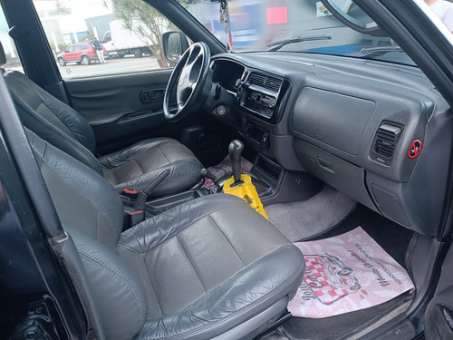 Mitsubishi L200 2.5 Sport Hpe Cab. Dupla 4x4 Aut. 4p
