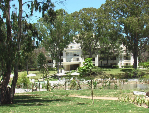 Departamento En Venta - 2 Dormitorios 2 Baños - 115mts2 - Uruguay
