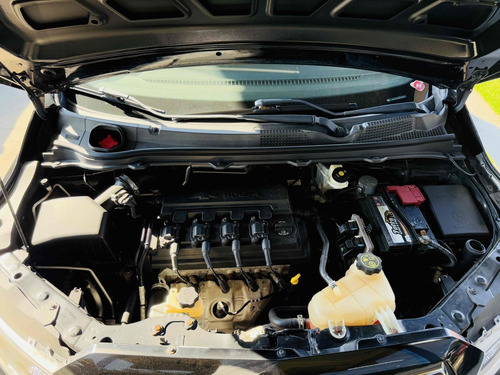 Chevrolet Onix 1.0 MPFI LT 8V FLEX 4P MANUAL