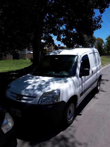Peugeot Partner 1.6 Hdi Furgon Confort Airbag 2014