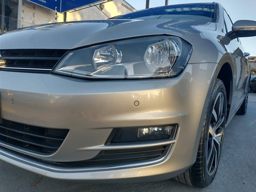 Imagem 4 de 15 de Volkswagen Golf 1.4 Tsi Variant Highline 2016