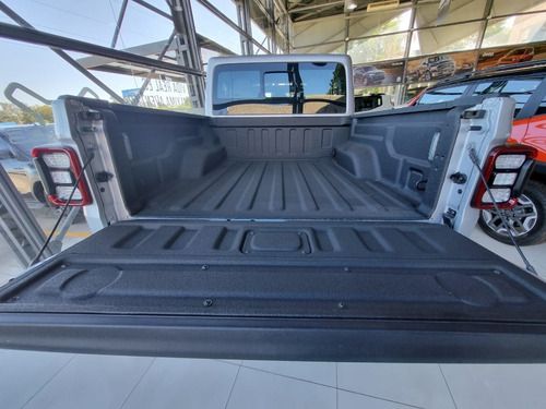 Imagen 6 de 15 de Jeep Gladiator Overland