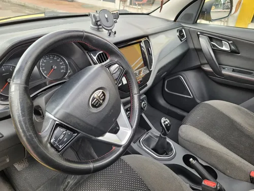 Taxi Faw R7 Suv 1.6
