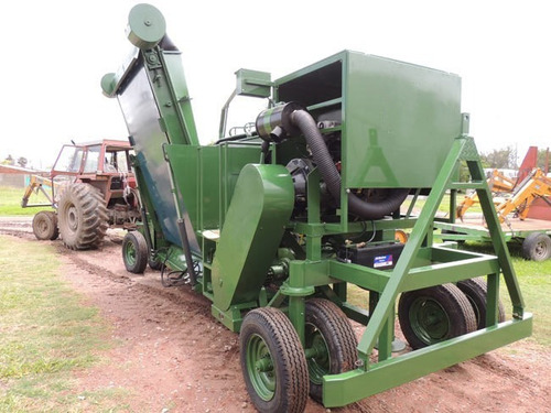 Imagen 4 de 7 de Embolsadora De Forraje Autopropulsada 9 Pies 160hp Metabel