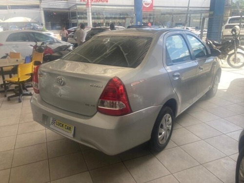 Imagem 3 de 10 de Etios Sedan Xs 1.5 (flex)