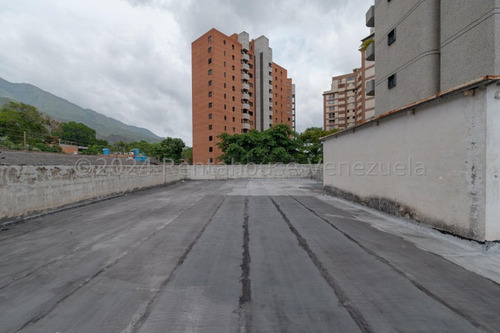 Galpon Edificion En Venta Los Dos Caminos Dm 24-28272