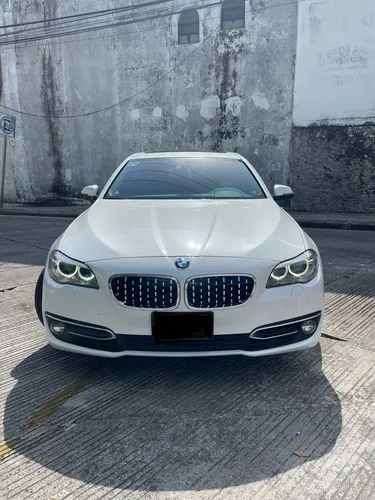 BMW Serie 5 2.0 528ia Luxury Line At