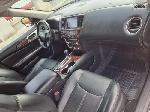 Imagen 9 de 15 de Nissan Pathfinder 2017 Exclusive Awd