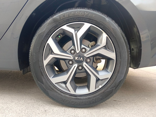 Kia Forte 2.0 LX 4 p At