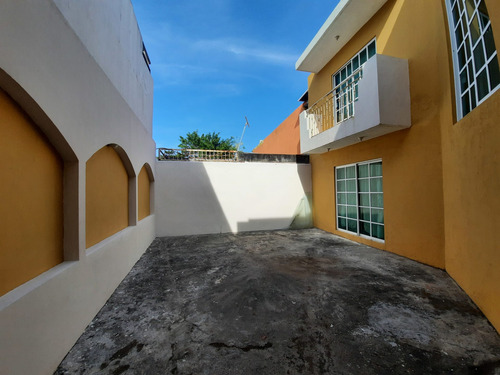 Casa En Venta En Puente Moreno Veracruz Tres Recamaras Qh2 21-9192