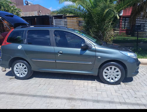 Peugeot 207 1.6 Xt