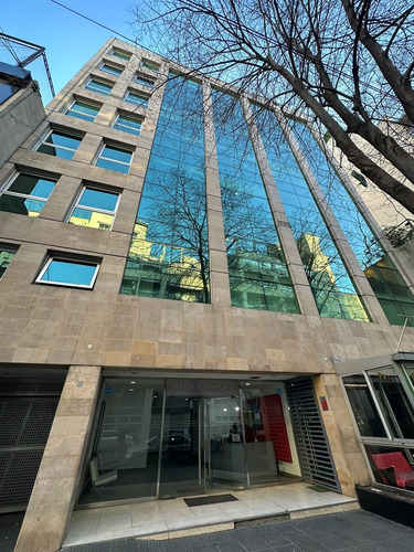 Luminoso Piso De Oficinas En Venta En Capital Federal