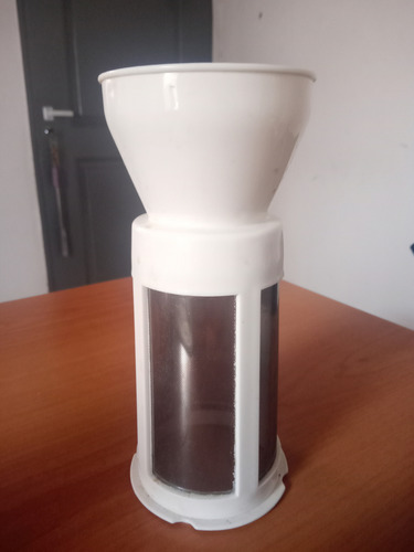 Vendó Vaso De Licuadora Marca Liliana Para Repuesto (Usado)