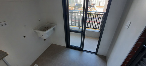 Imagem 10 de 14 de Apart 2 Dormitórios - 100 Metros Mar - Guilhermina - Amj177