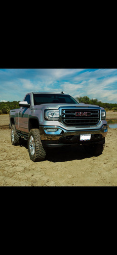 GMC Sierra 5.3 Cabina Regular Sle 4x4 Mt