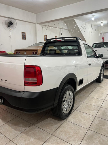 Volkswagen Saveiro 1.6 Robust Cab. Simples Total Flex 2p