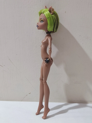 Monster High Mattel 2008, Clawdeen Pelo Verde (incompleta). (Usado)