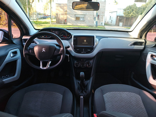 Peugeot 208 1.5 Allure Touchscreen