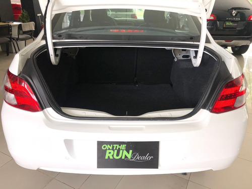 Peugeot 301 2017 1.6 Allure Gasolina