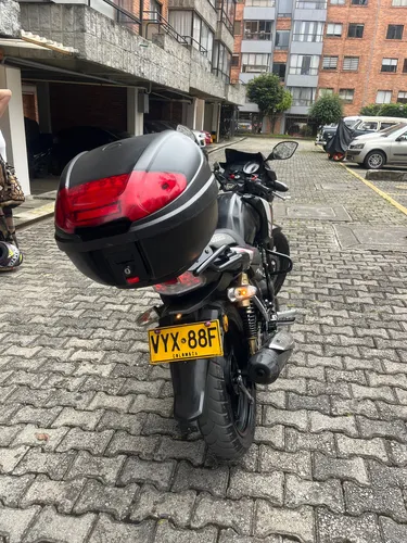 Moto Apache Dos Válvulas Modelo 2022, Única Dueña 26,000 Km