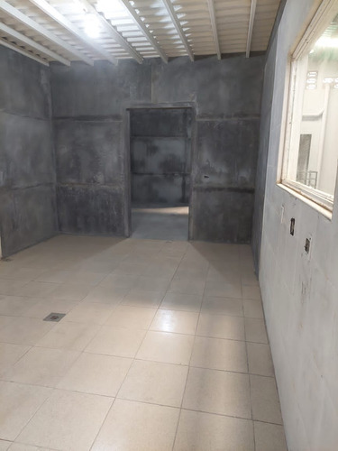 Imagen 22 de 23 de Marisol Castro Alquila Galpón Con Local Comercial Entre Av. Bolívar Y Hermandad Gallega De Valencia | Carabobo | Sector La Ceiba | PLG-95 Marisol 04244923040