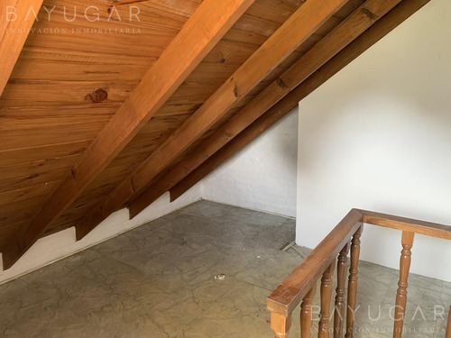Imagen 24 de 27 de Alquiler Casa En Barrio Miraflores / Bayugar Negocios Inmobiliarios