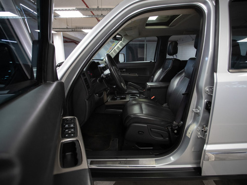 Jeep Cherokee 3.7 Limited 205hp Atx