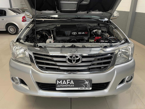 Imagen 7 de 9 de Toyota Hilux 2014 3.0 Cd Srv Cuero Tdi 171cv 4x2