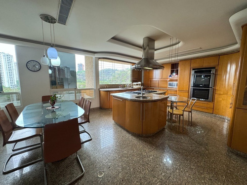 Saidy & Yosmar Vende Apartamento Residencias Macarena I. Ina-891