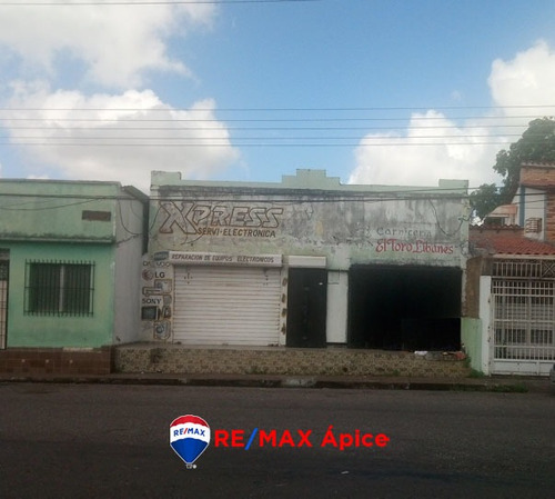 Imagen 3 de 7 de Se Alquila Local En La Calle Girardot Detrás De La Ubv
