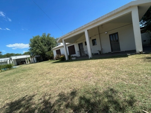 Imagen 5 de 28 de Venta. Casa Quinta. Junin. Se Acepta Depto Caba. Financiación