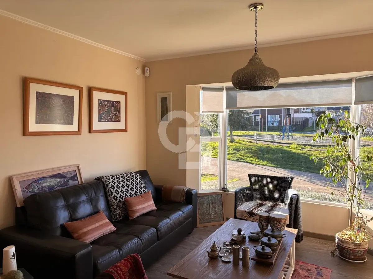 Imagen 4 de 20 de Espectacular Casa En Sector Familiar A Pasos De Colegios