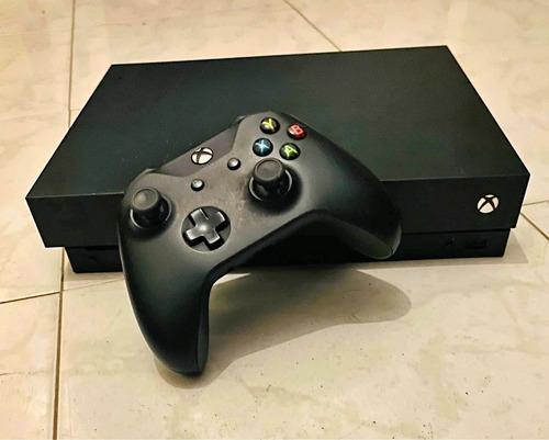 Microsoft Xbox One X 1tb Standard Color  Negro