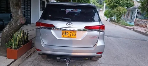 Fortuner Sr .2.4 Diesel 4*2