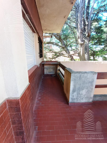 Departamento De 3 Ambientes Al Frente! Excelente Zona!!