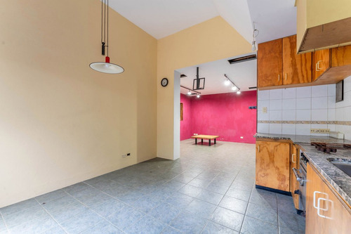 En Alquiler Ph 2 Amb En Planta Baja Con Patio
